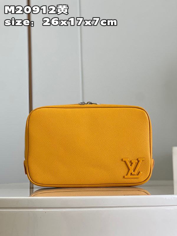 MC-LV-Bags-5912