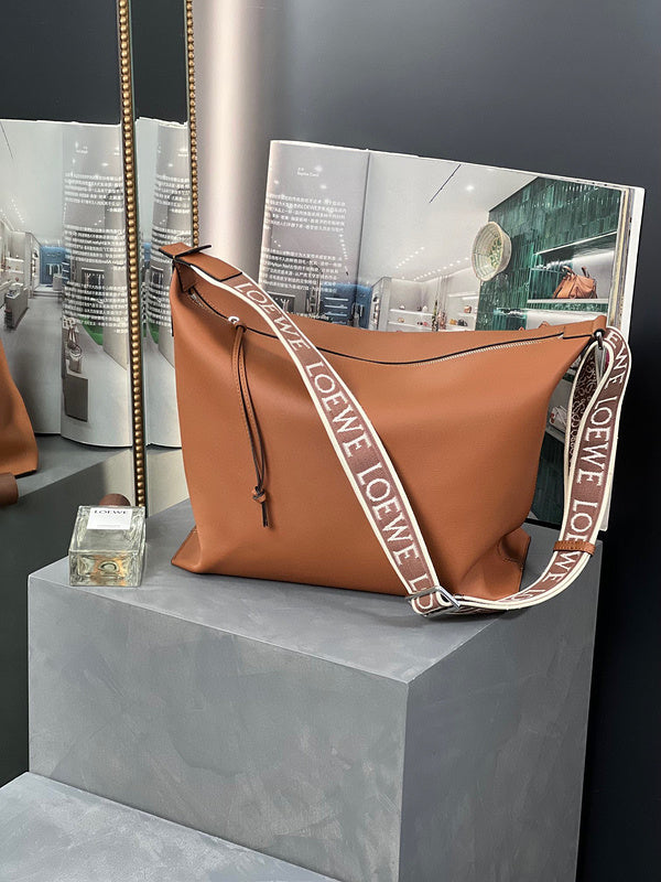 MC-Loewe-1539