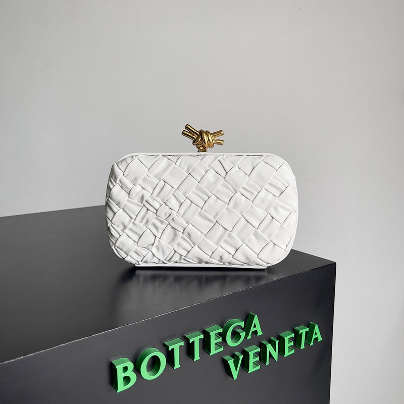 MC-Bottega Veneta-3034