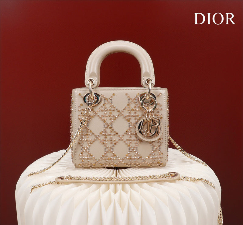 MC-Christian Dior-5409