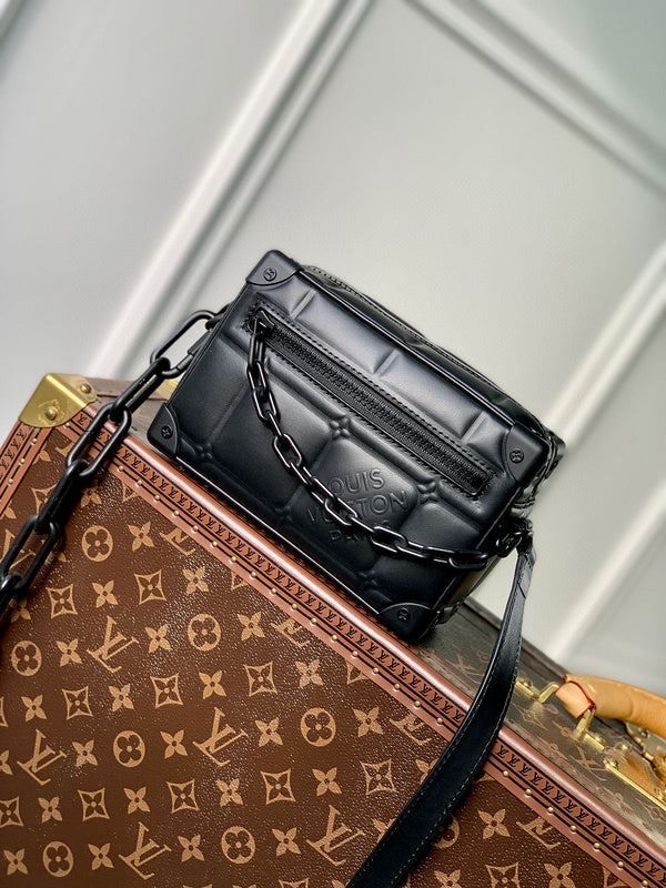 MC-LV-Bags-5936