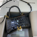 MC-Balenciaga-2392