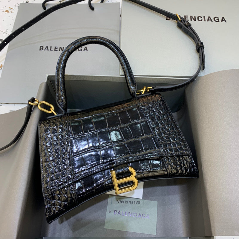 MC-Balenciaga-2392