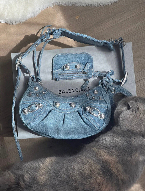 MC-Balenciaga-2395