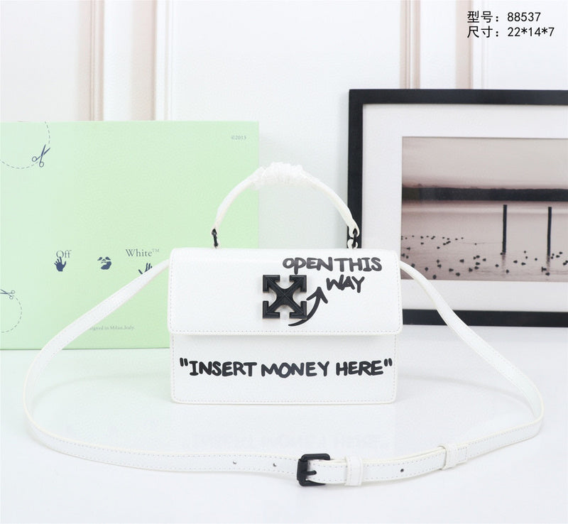 MC-OFF White-781