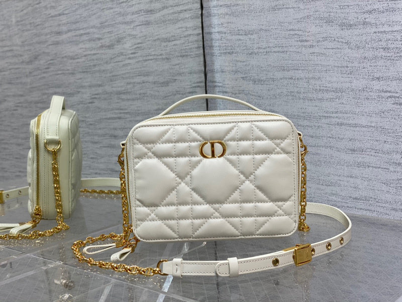 MC-Christian Dior-5430