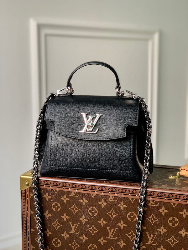 MC-LV-Bags-5953