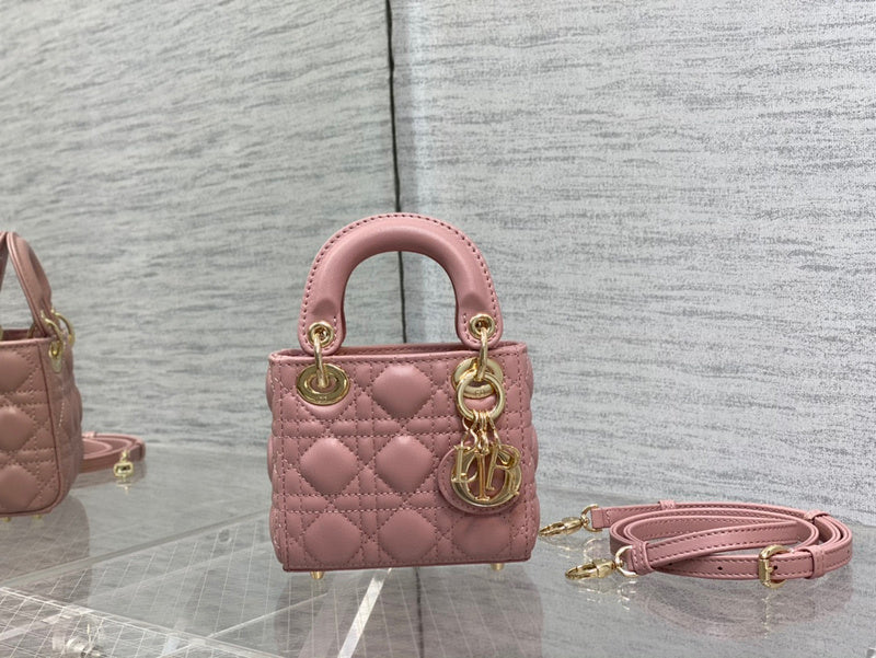 MC-Christian Dior-5433