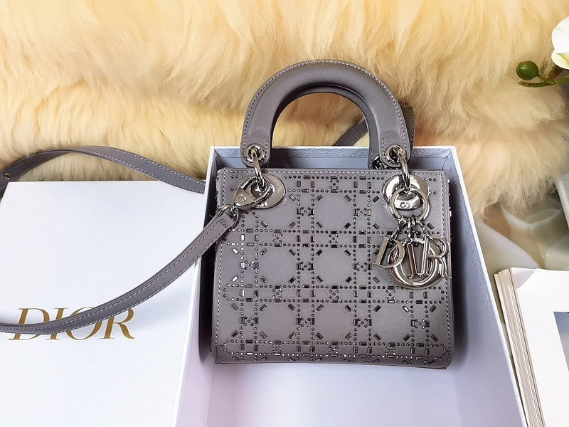 MC-Christian Dior-5458