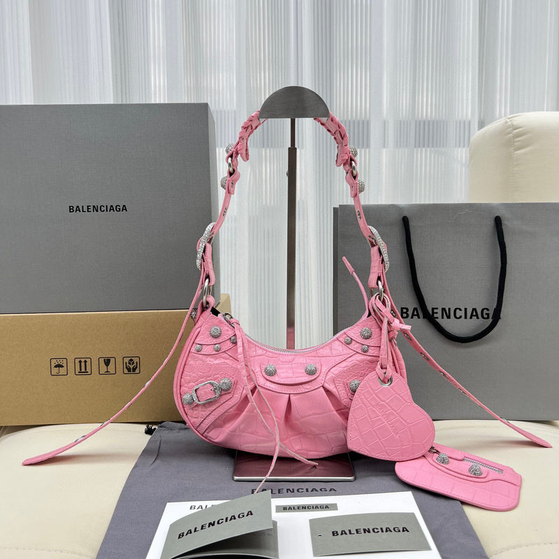 MC-Balenciaga-2404