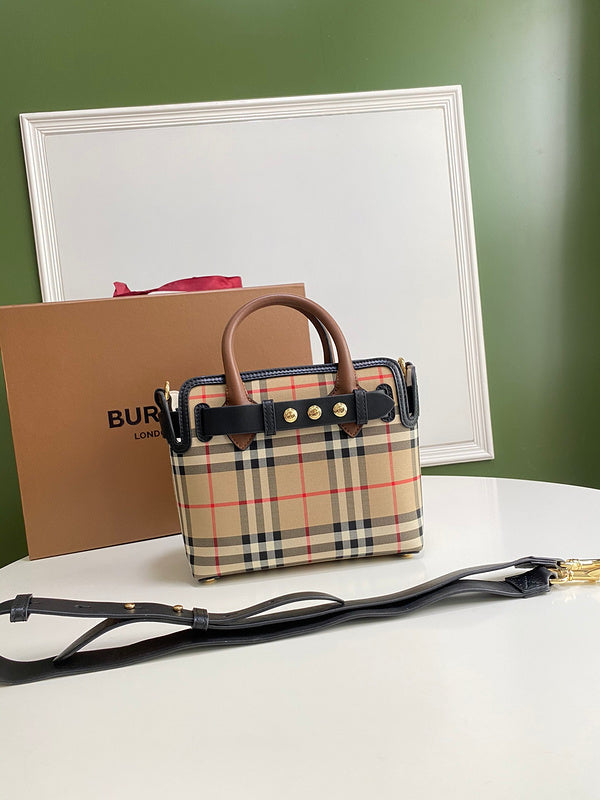 MC-Burberry-842