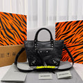 MC-Balenciaga-2405