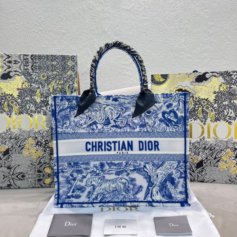 MC-Christian Dior-5476