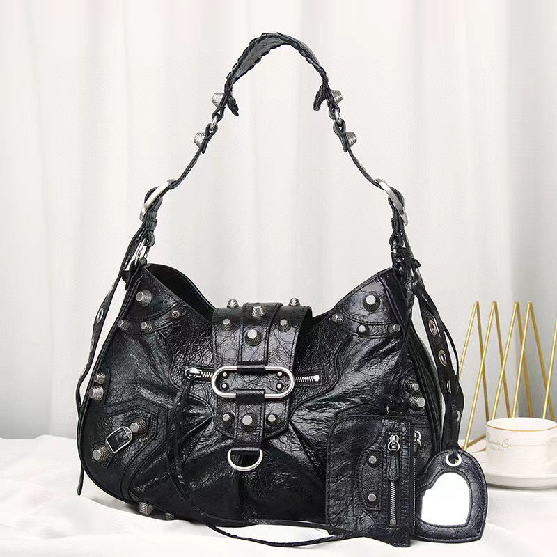MC-Balenciaga-2406
