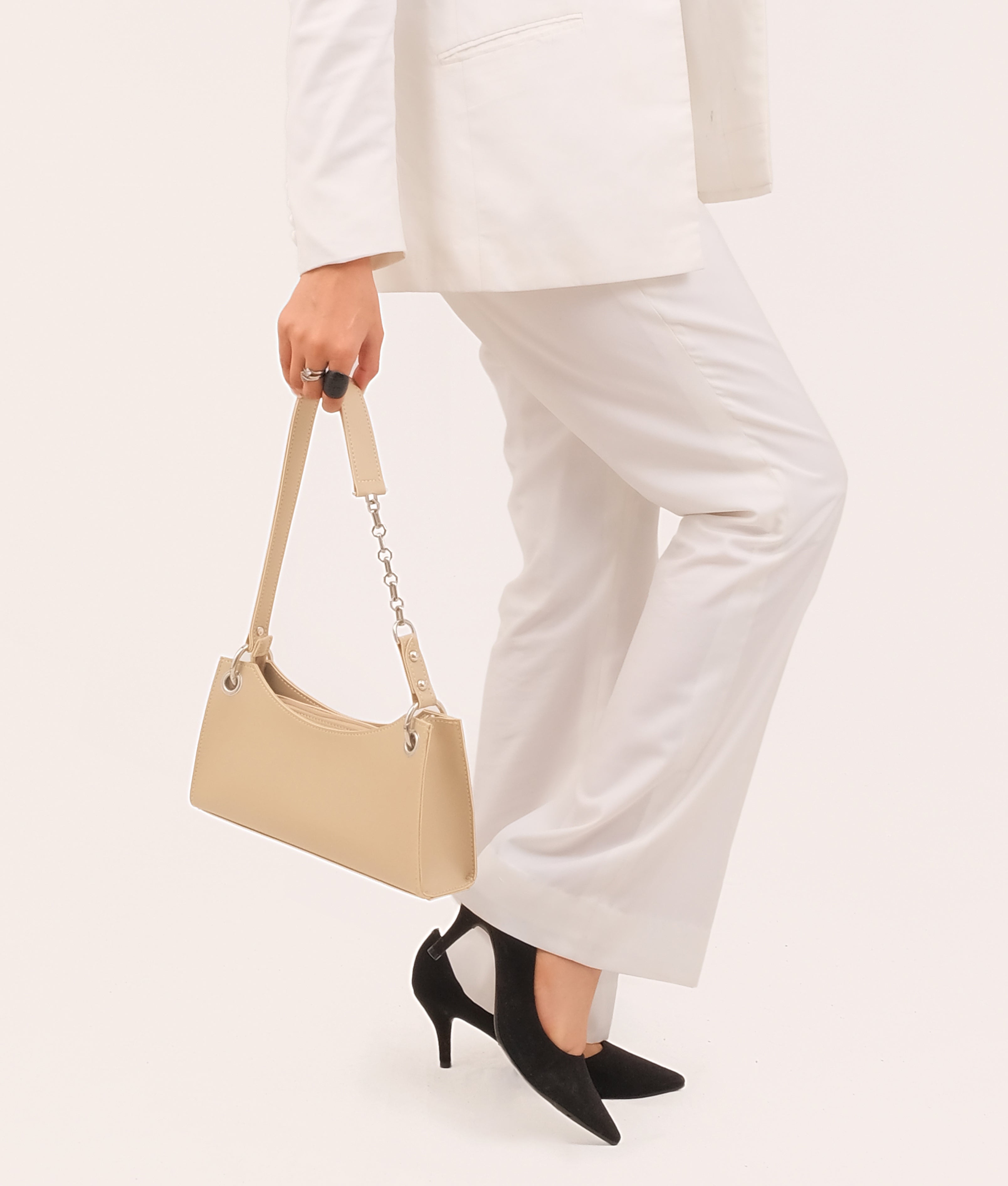 Z.B - Off-white elongated chain handle purse